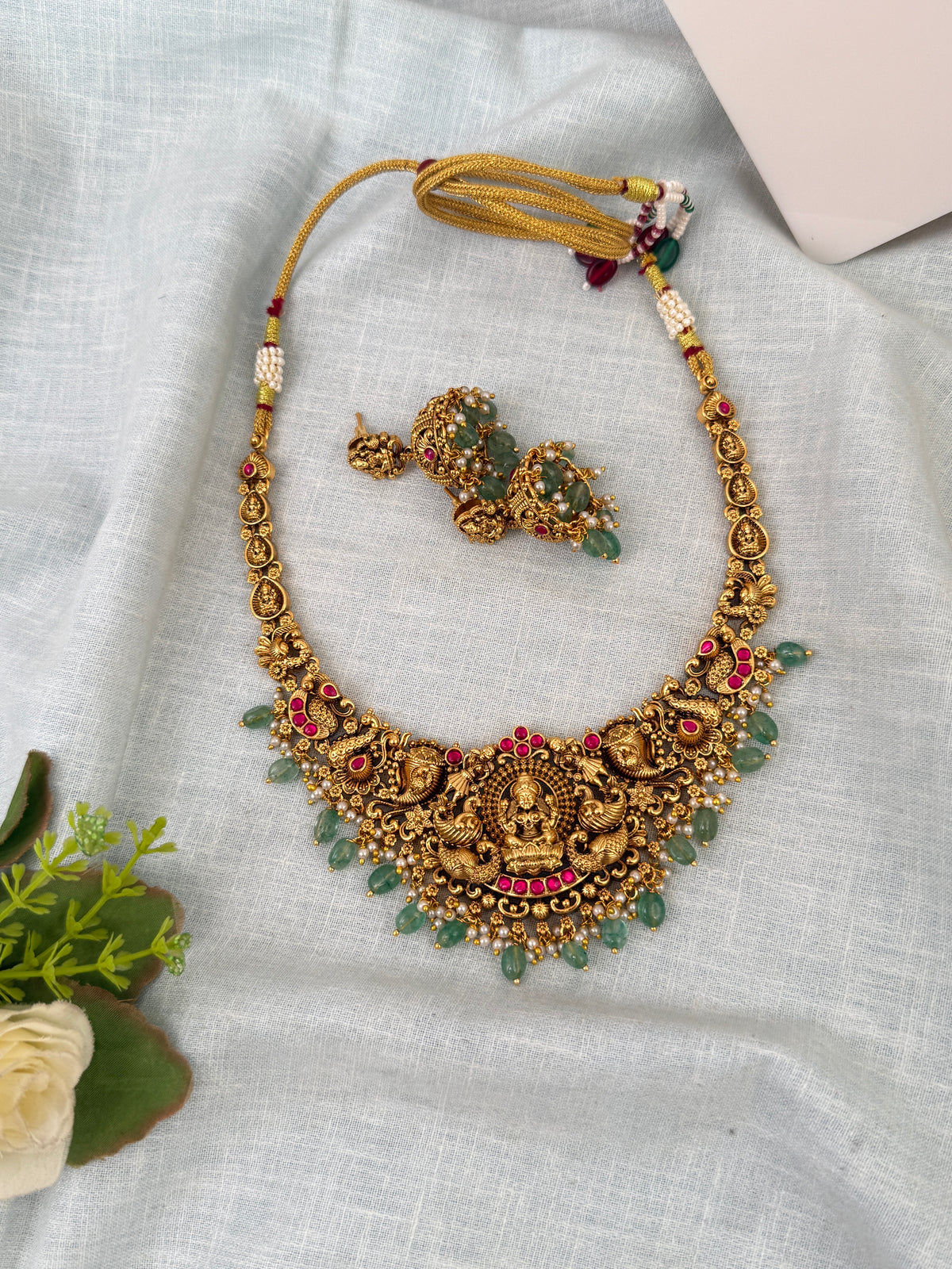 Antique temple necklace for women