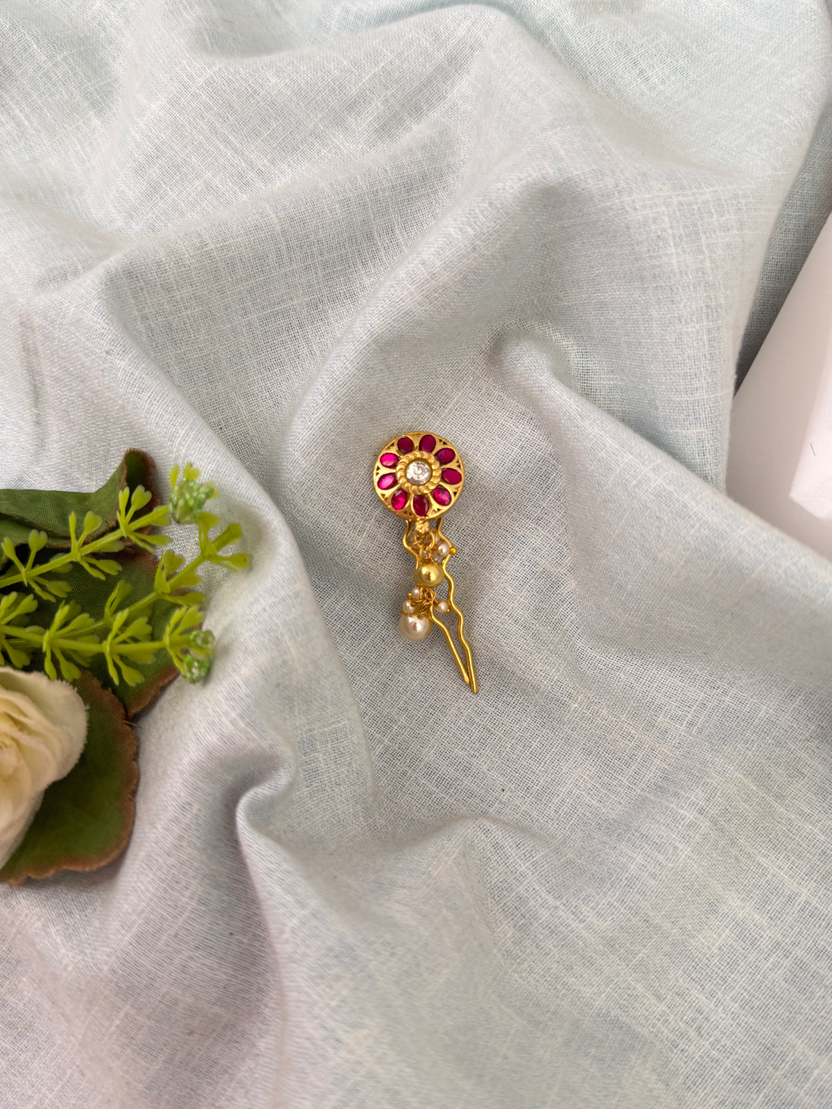 Traditional Jade Bille hair accessory for women