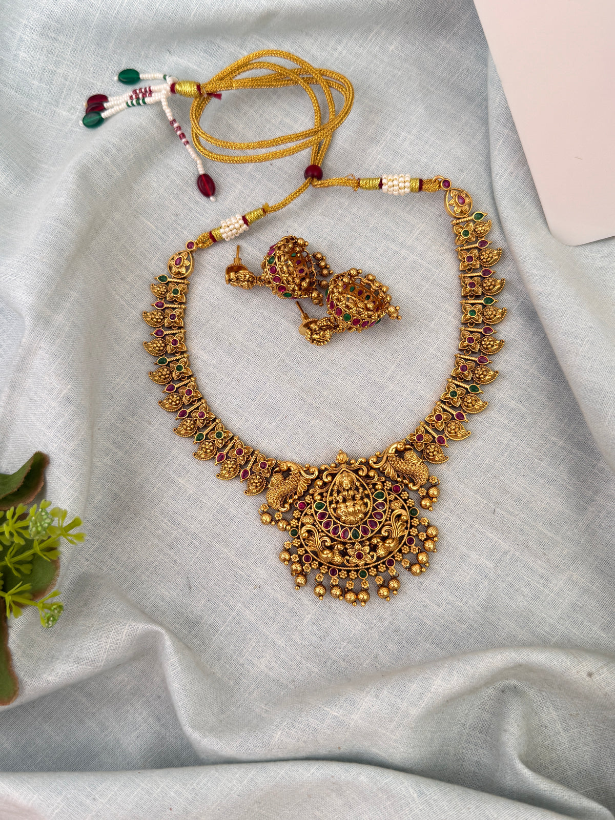 Antique temple necklace for women
