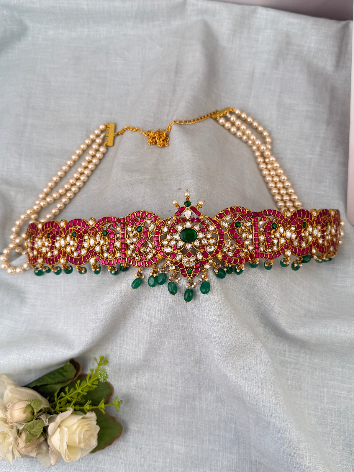 Traditional bridal hip belt for women