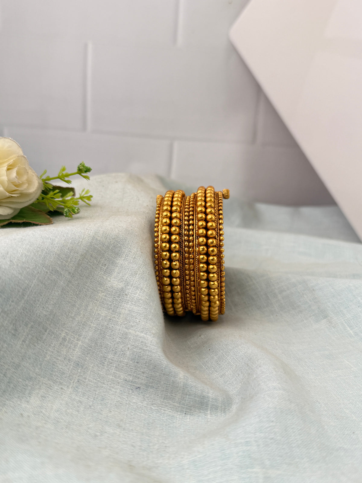 Antique temple style bridal bangles for women by Mahila