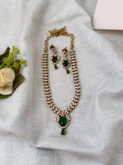 Victorian designer necklace for women