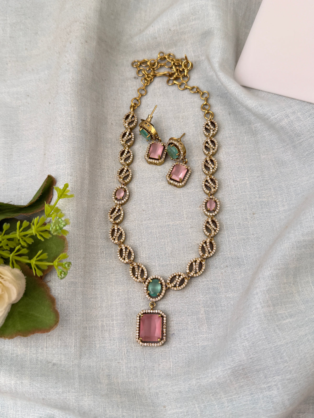 Victorian Stone Necklace Short Designer Set| N0727