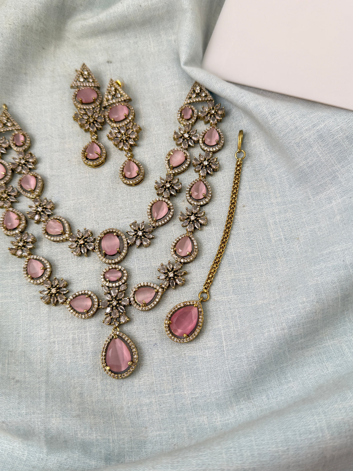 Victorian Stone Layered Necklace Short Set| N0740