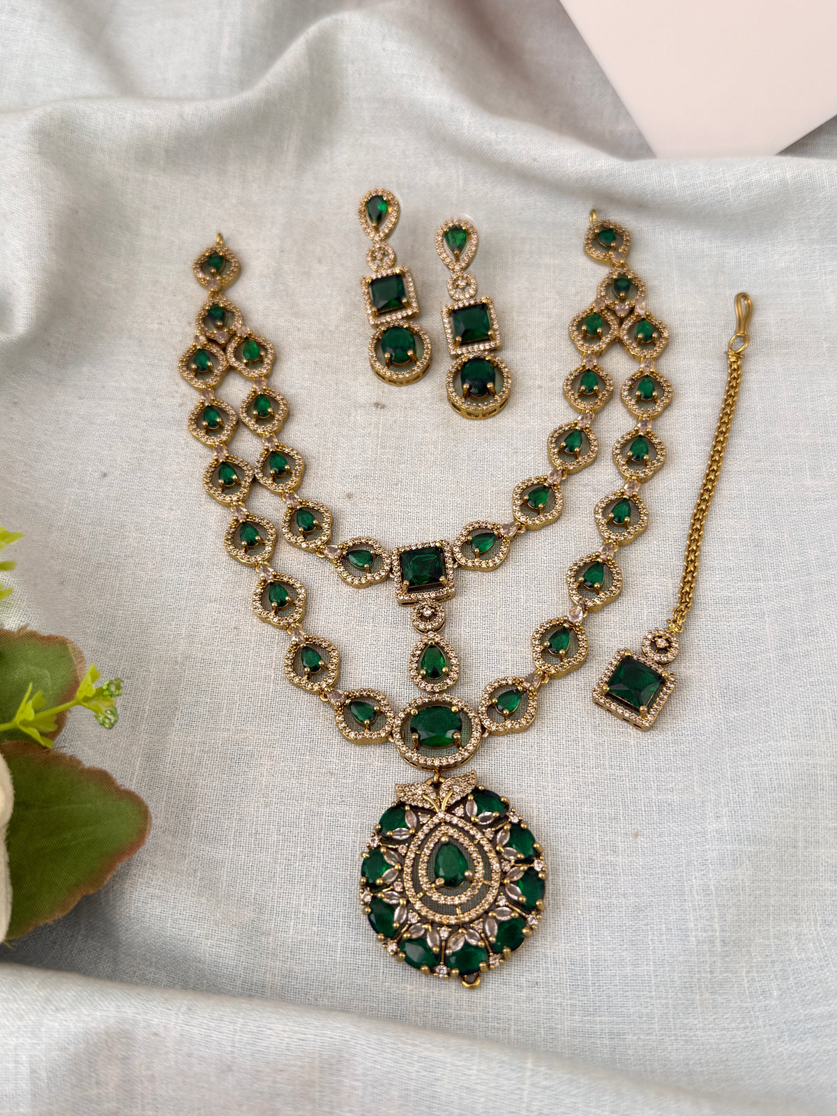 Victorian Stone Layered Necklace Short Set| N0741