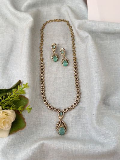 Victorian designer necklace for women