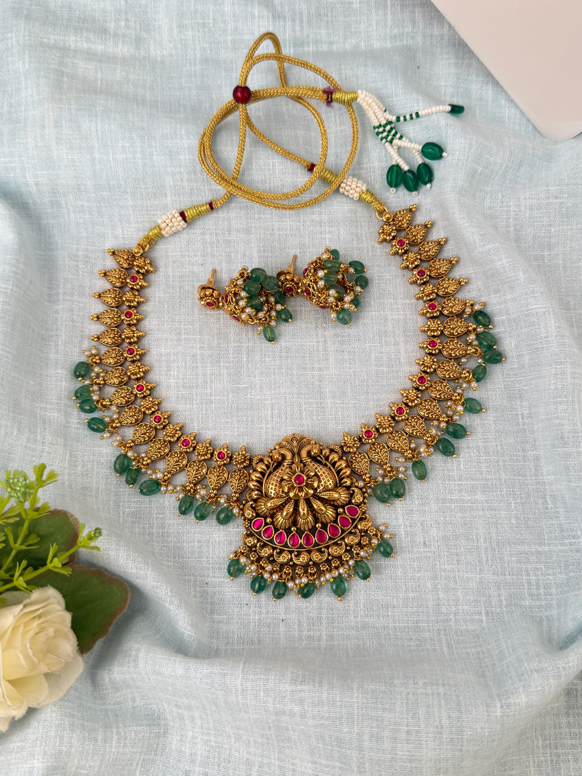 Antique Grand Necklace Peacock Pendant Short Set| N0788