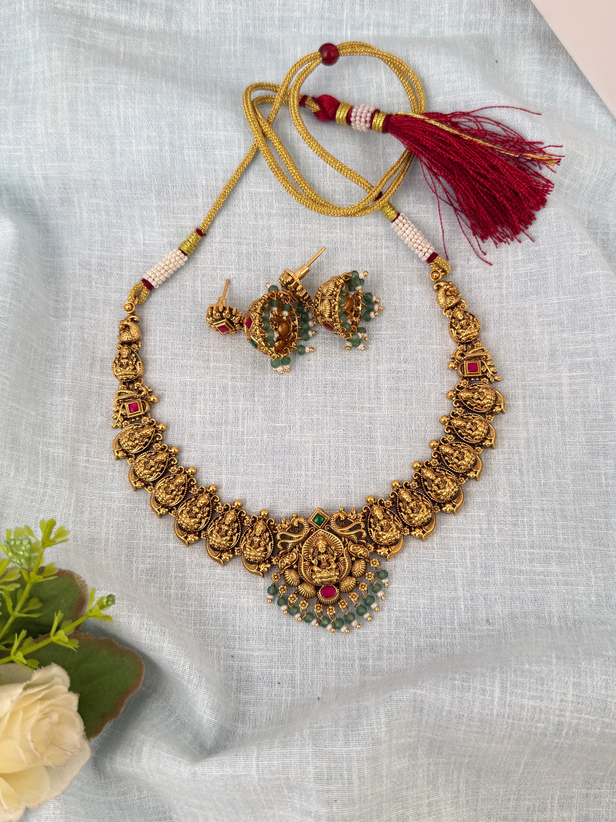 Antique Grand Necklace Lakshmi Pendant Short Set| N0803