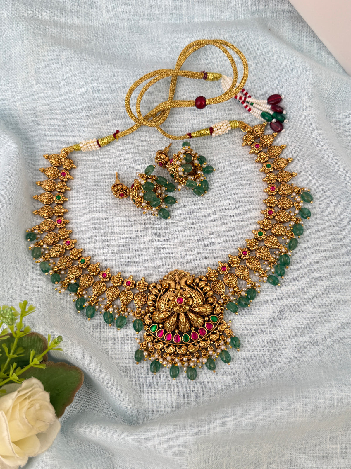 Antique Grand Necklace Peacock Pendant Short Set| N0789