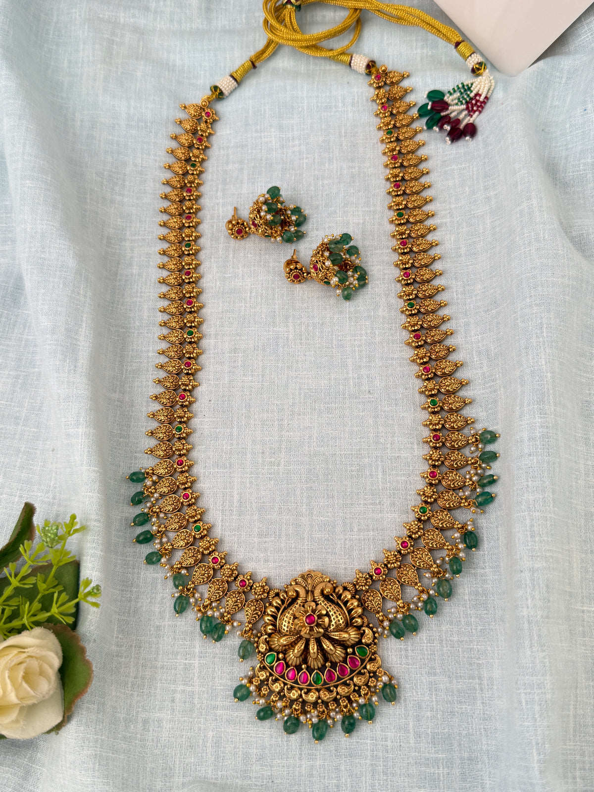 Antique temple necklace for women
