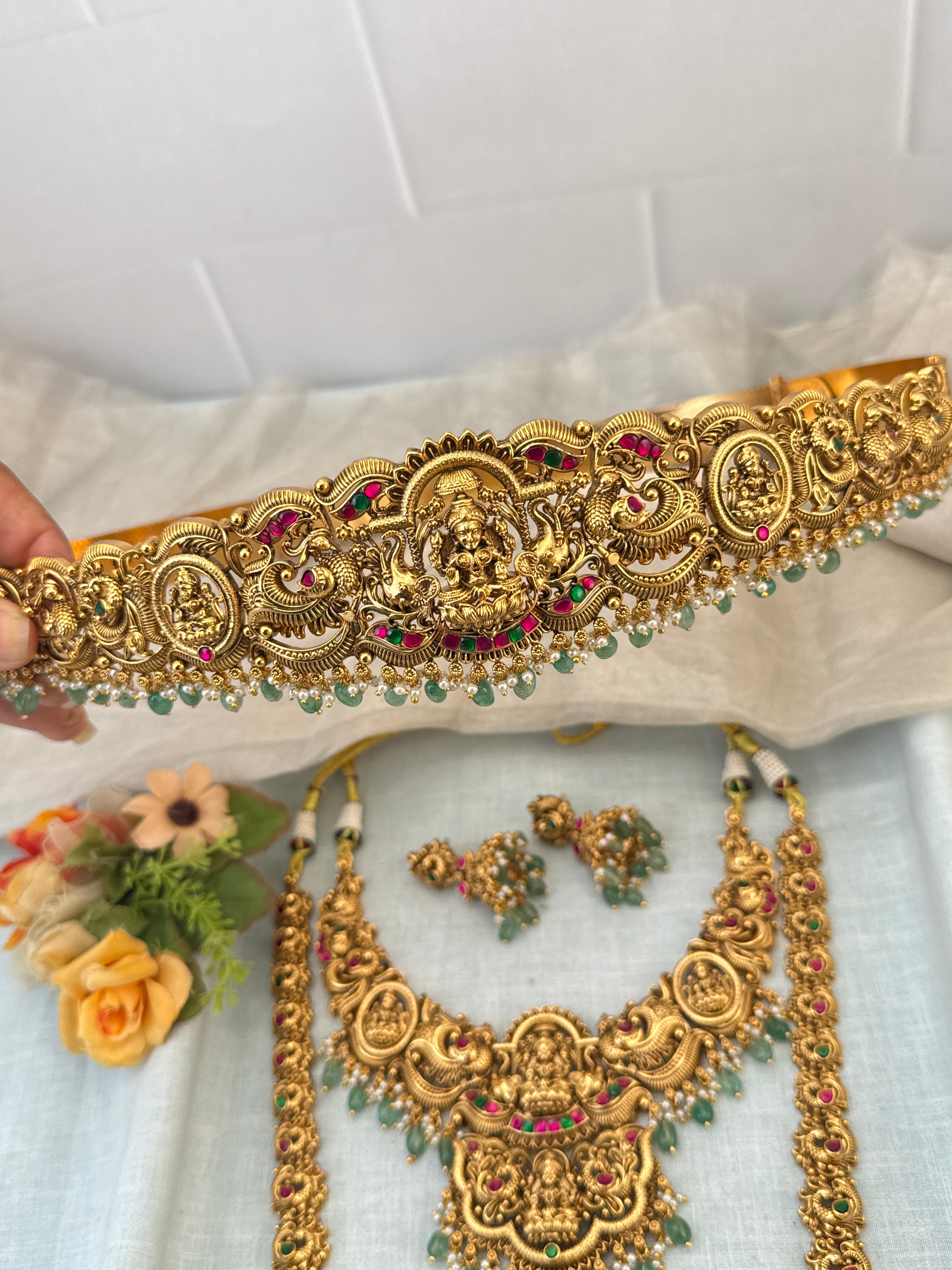 Royal Antique Jadau Premium Bridal Necklace Set 1054