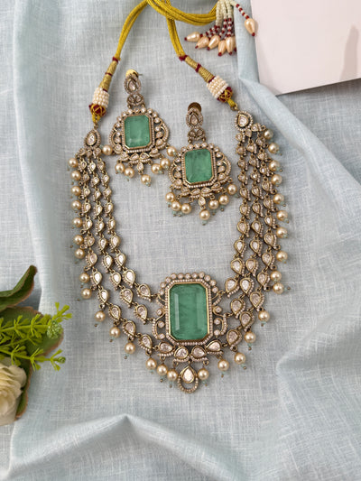 Kundan Layered Necklace Premium Short Set | N0818