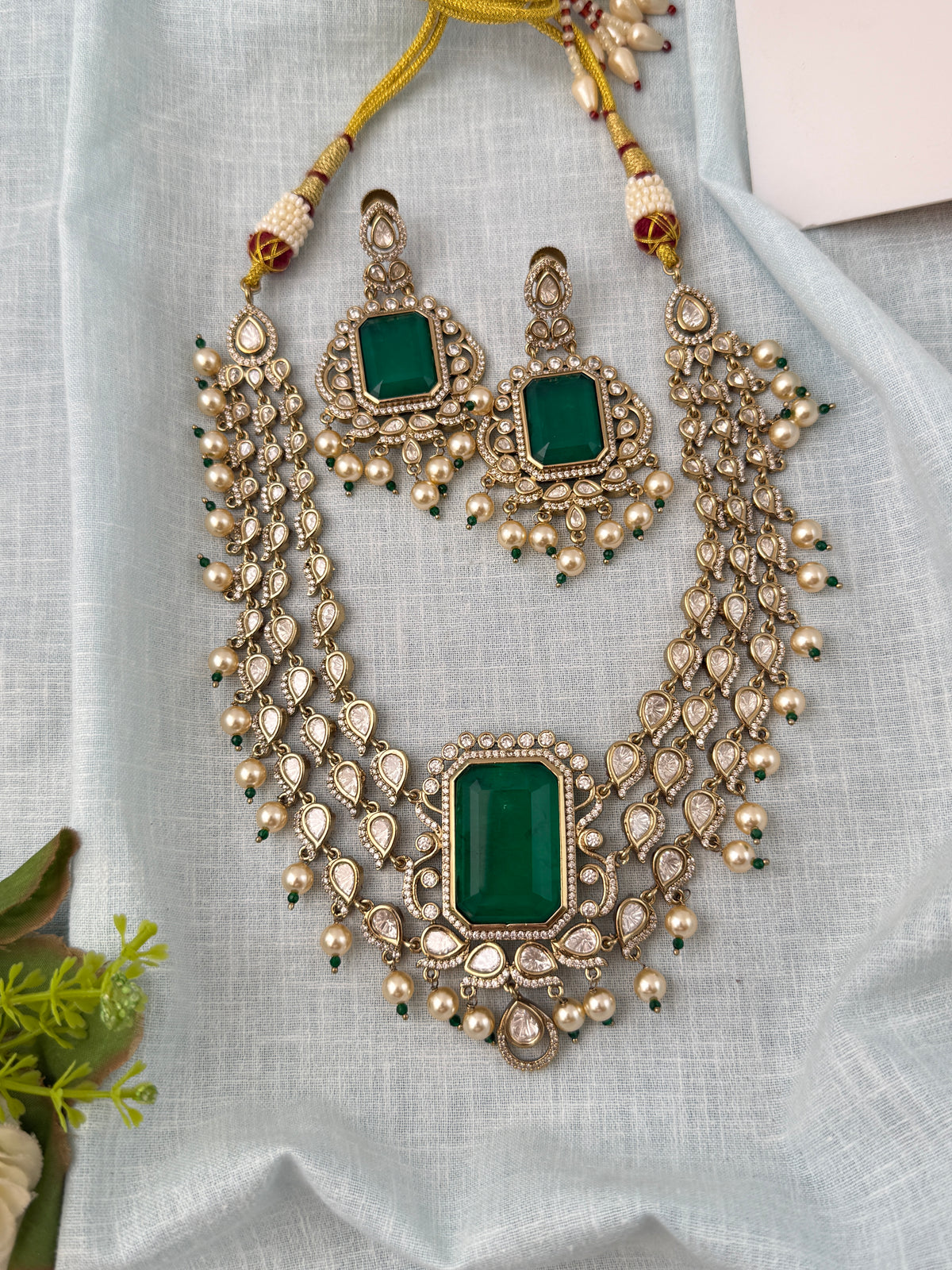 Kundan Layered Necklace Premium Short Set | N0817