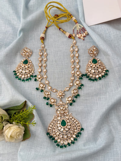 Traditional Kundan necklace for women