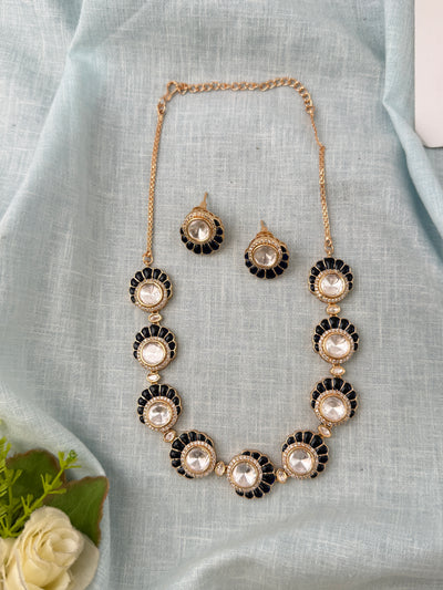 Traditional Kundan necklace for women