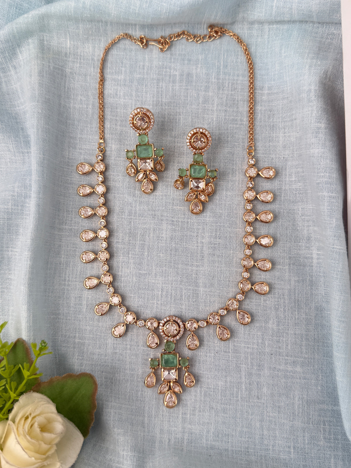 Kundan Designer Necklace Luxury Mid-Long Set | N0836