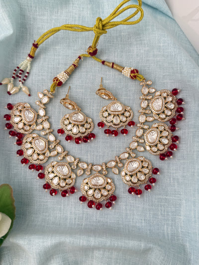 Traditional Kundan necklace for women