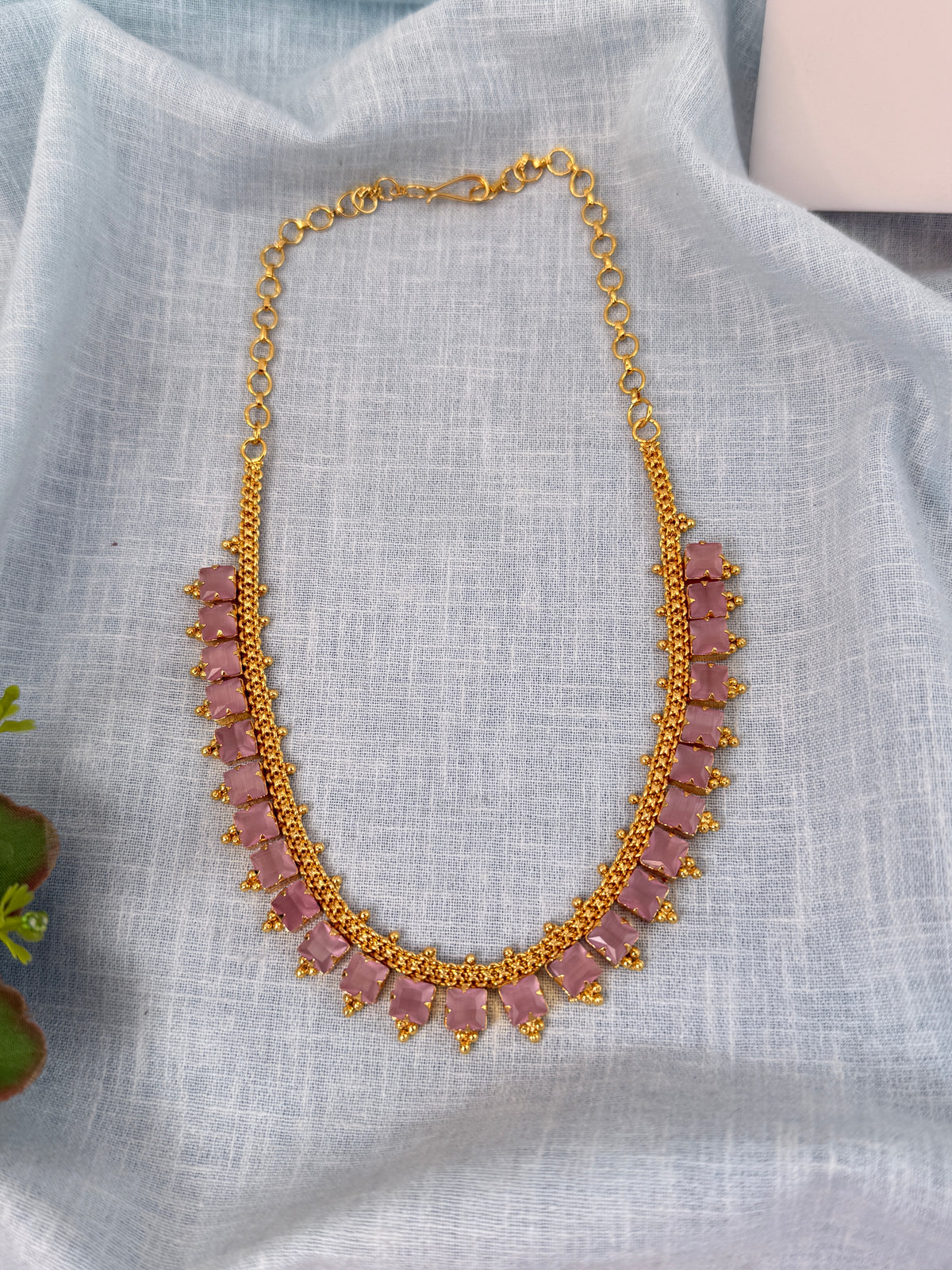 Traditional Kundan necklace for women