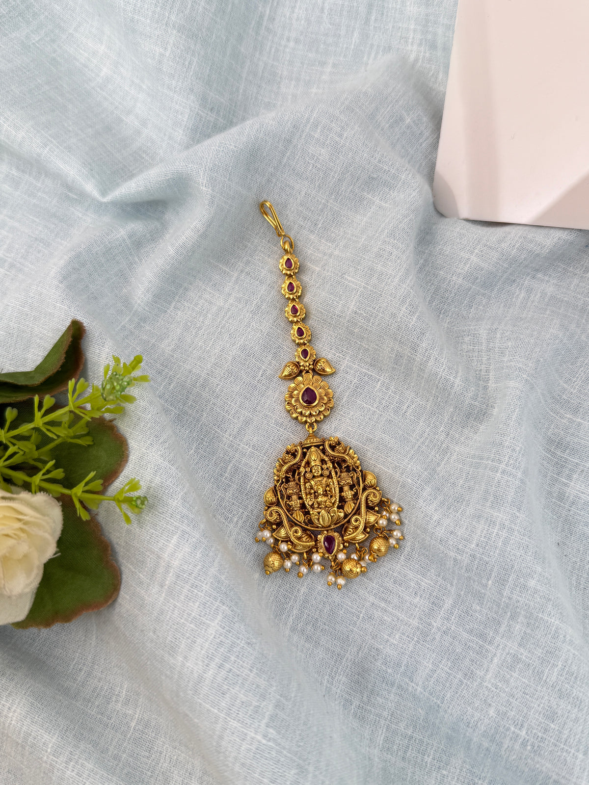 Bridal maang tikka for women