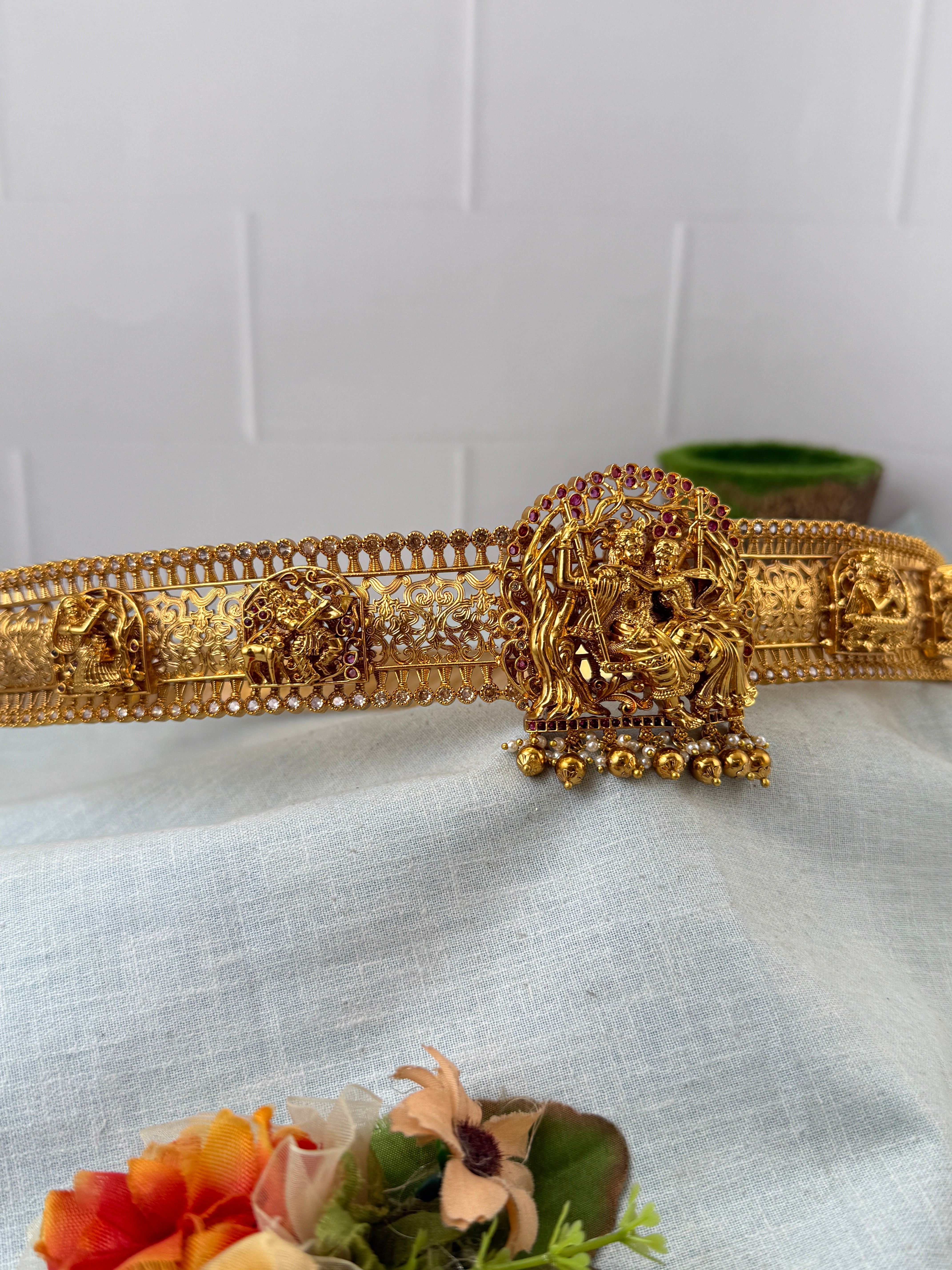 Traditional Gold Jadebille – South Indian Bridal Hair Accessory, jadebille, hair choti