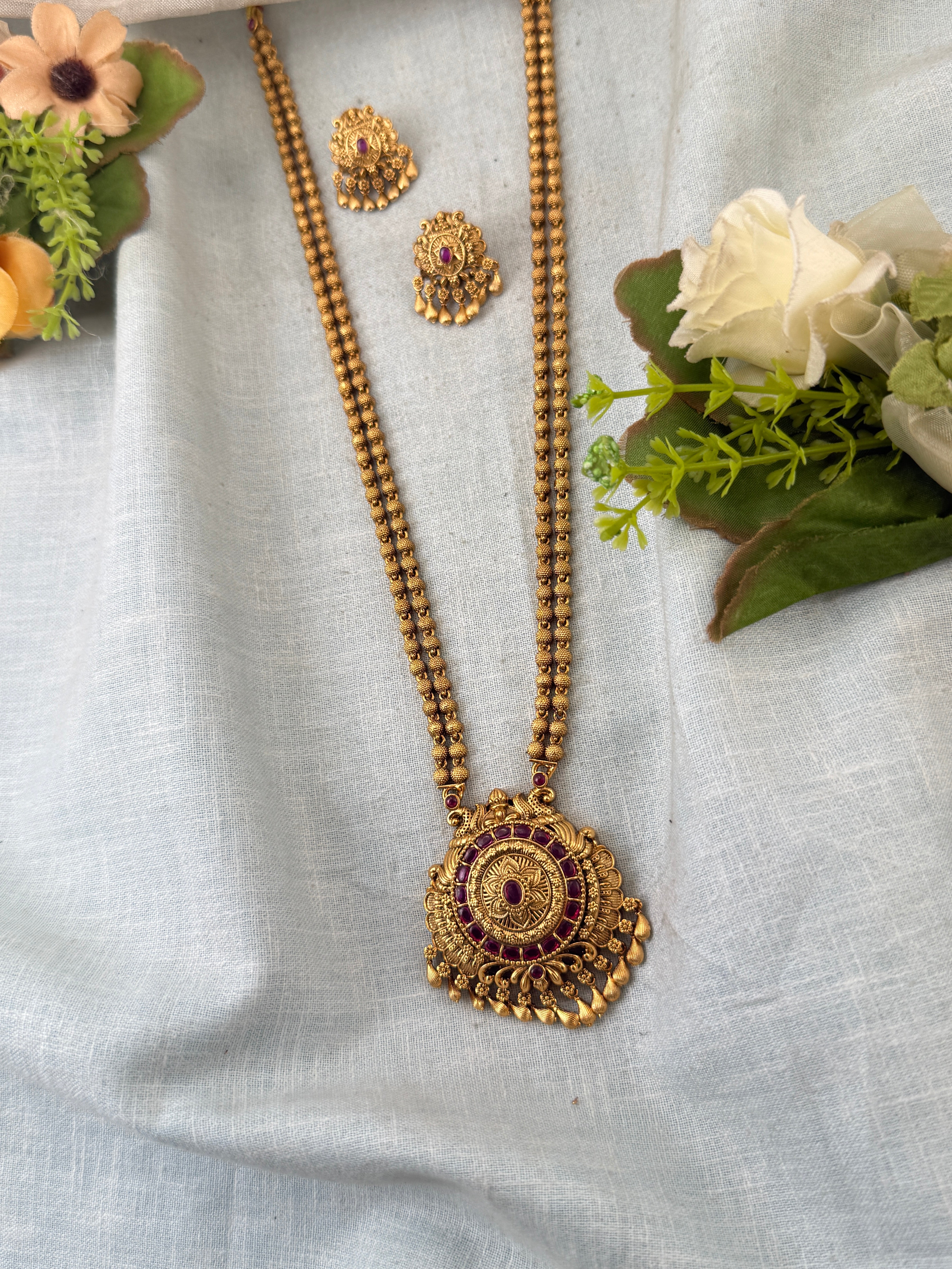 Royal Antique Pendant Long Necklace Set 1084