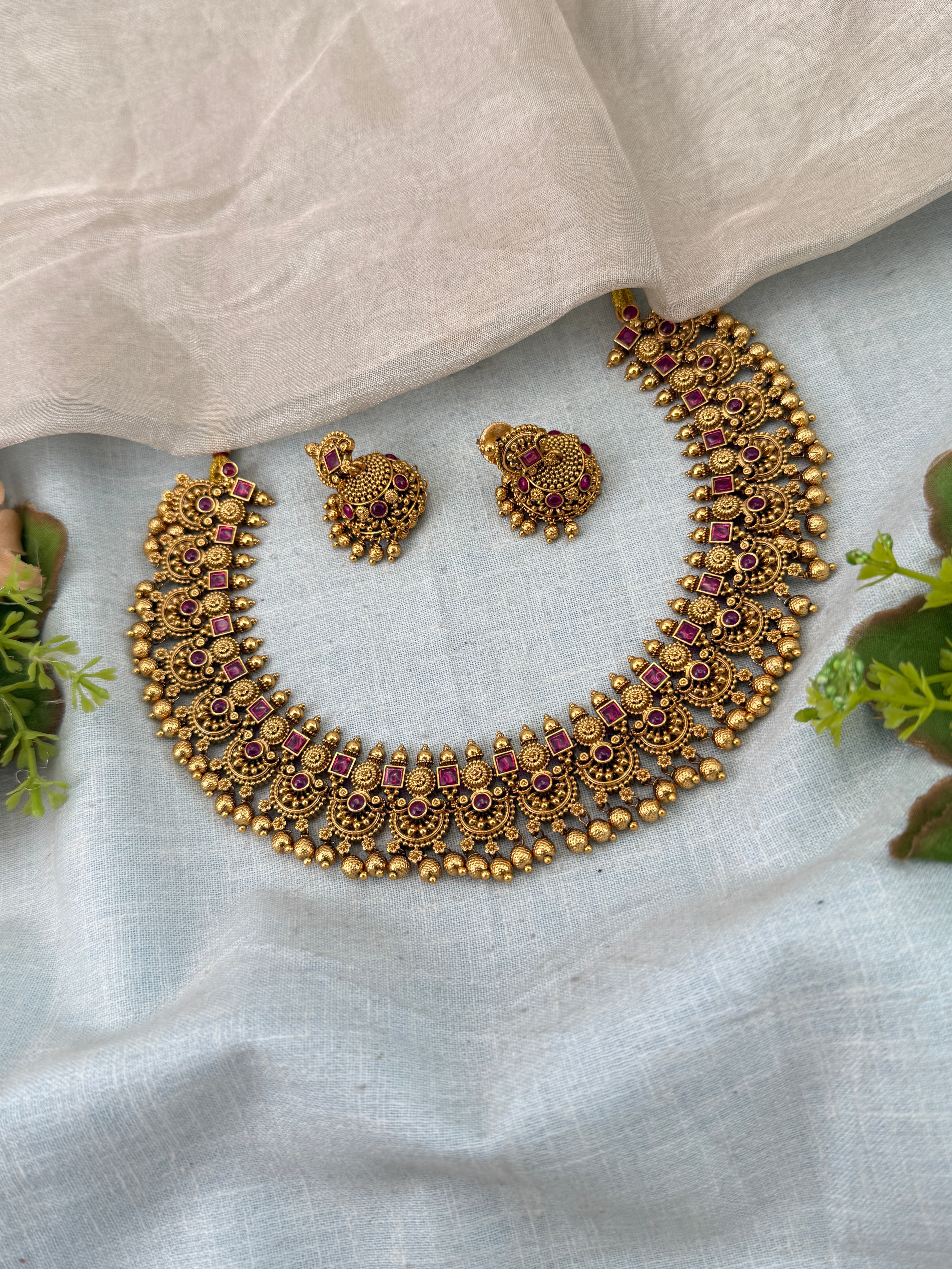 Traditional Gold Jadebille – South Indian Bridal Hair Accessory, jadebille, hair choti