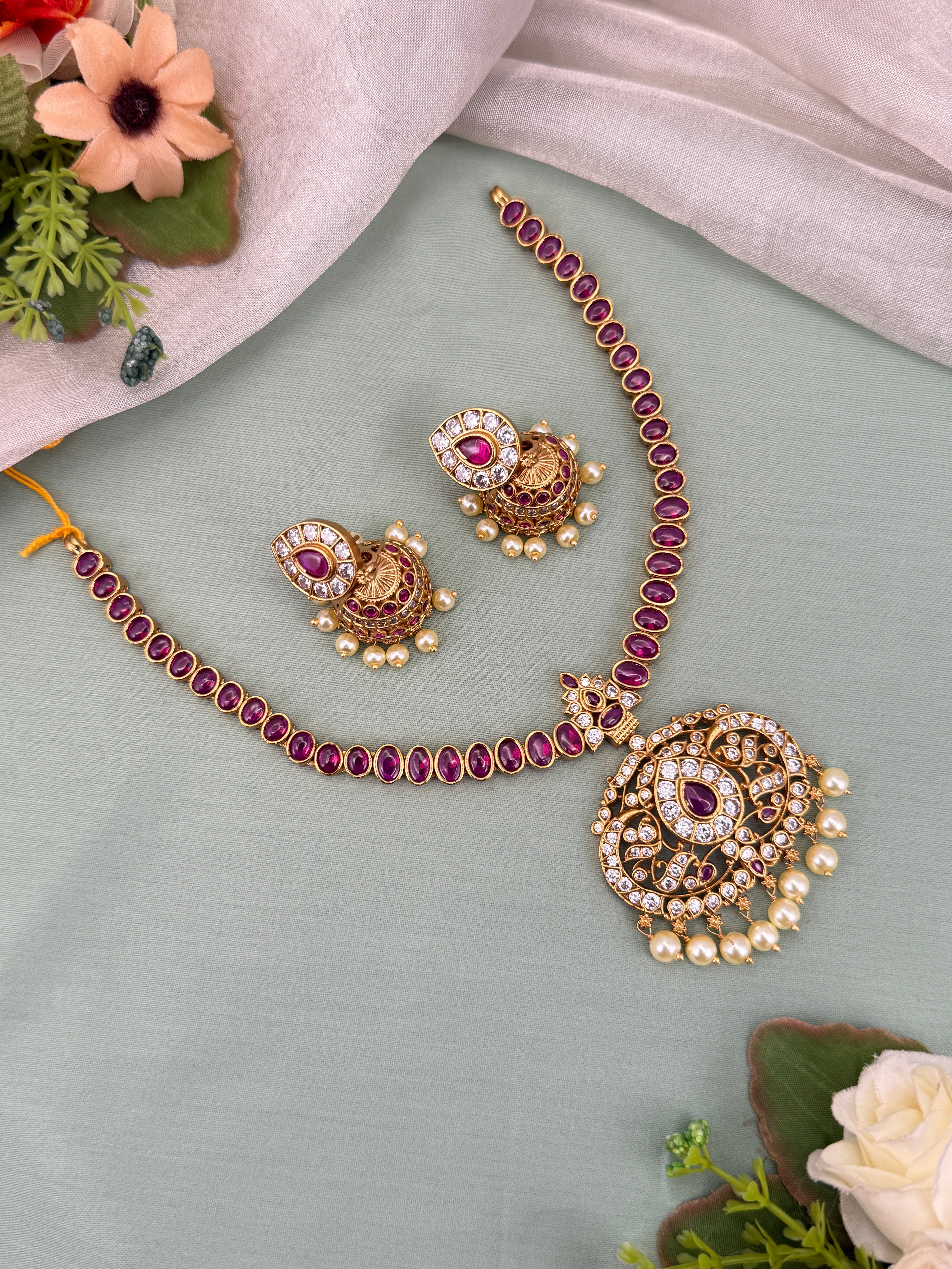 Royal Antique Short Necklace Set 1097