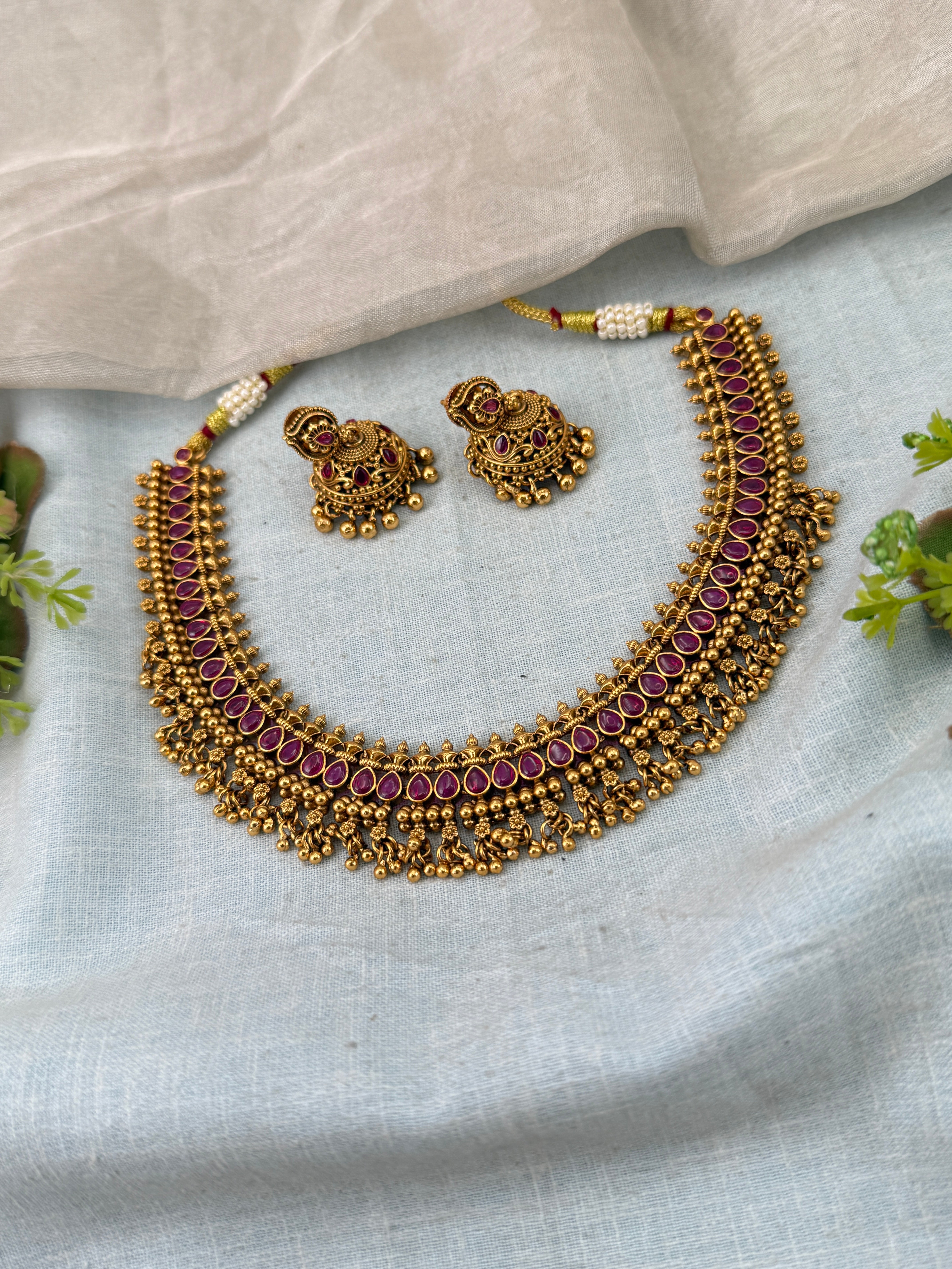 Royal Antique Short Necklace Set 1098