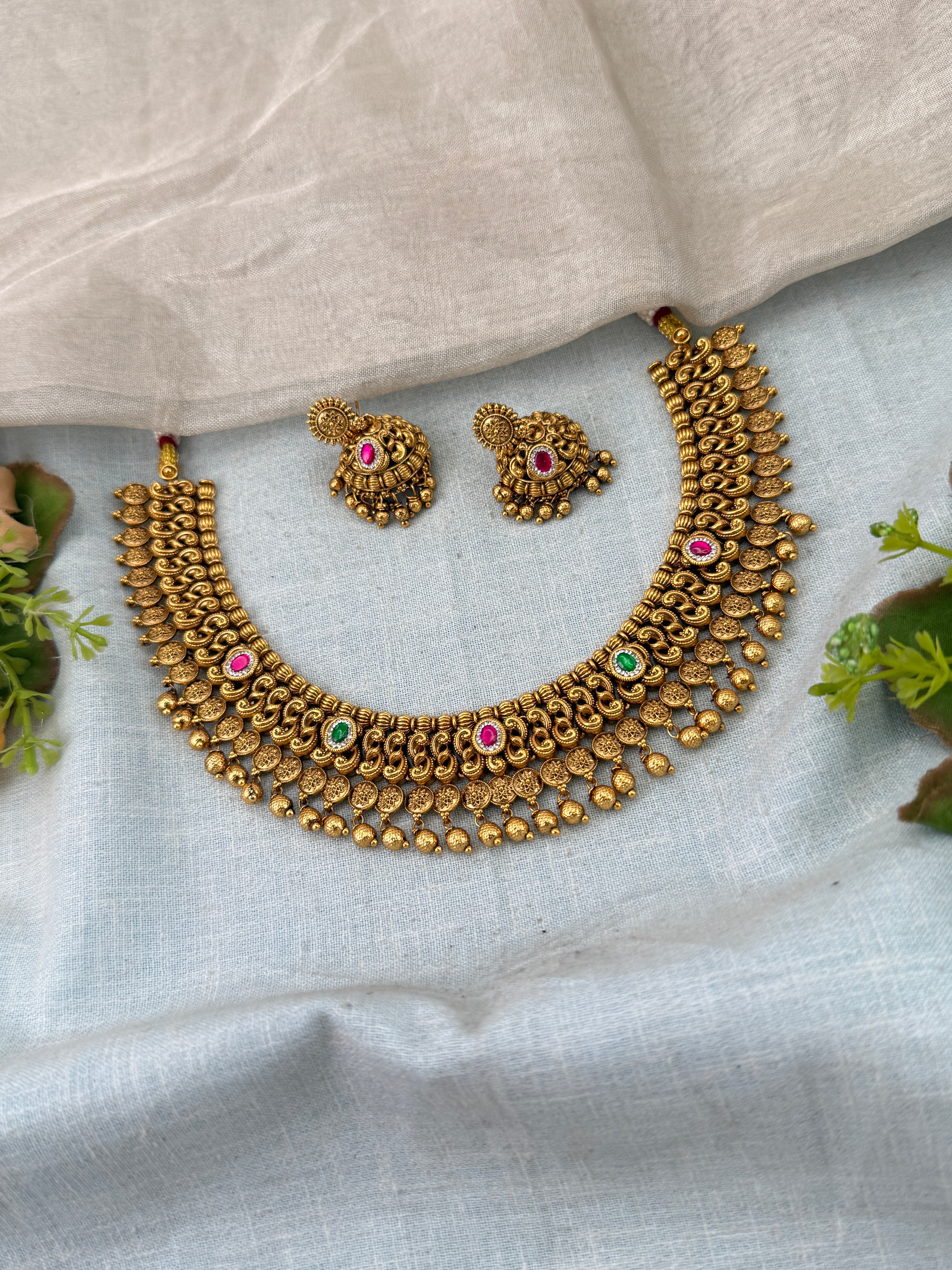 Traditional Gold Jadebille – South Indian Bridal Hair Accessory, jadebille, hair choti
