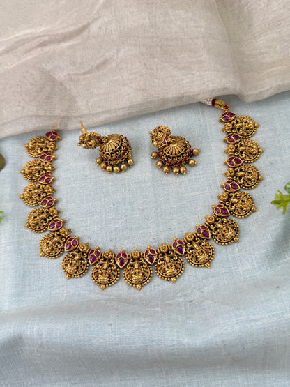 Royal Antique Short Necklace Set 1102
