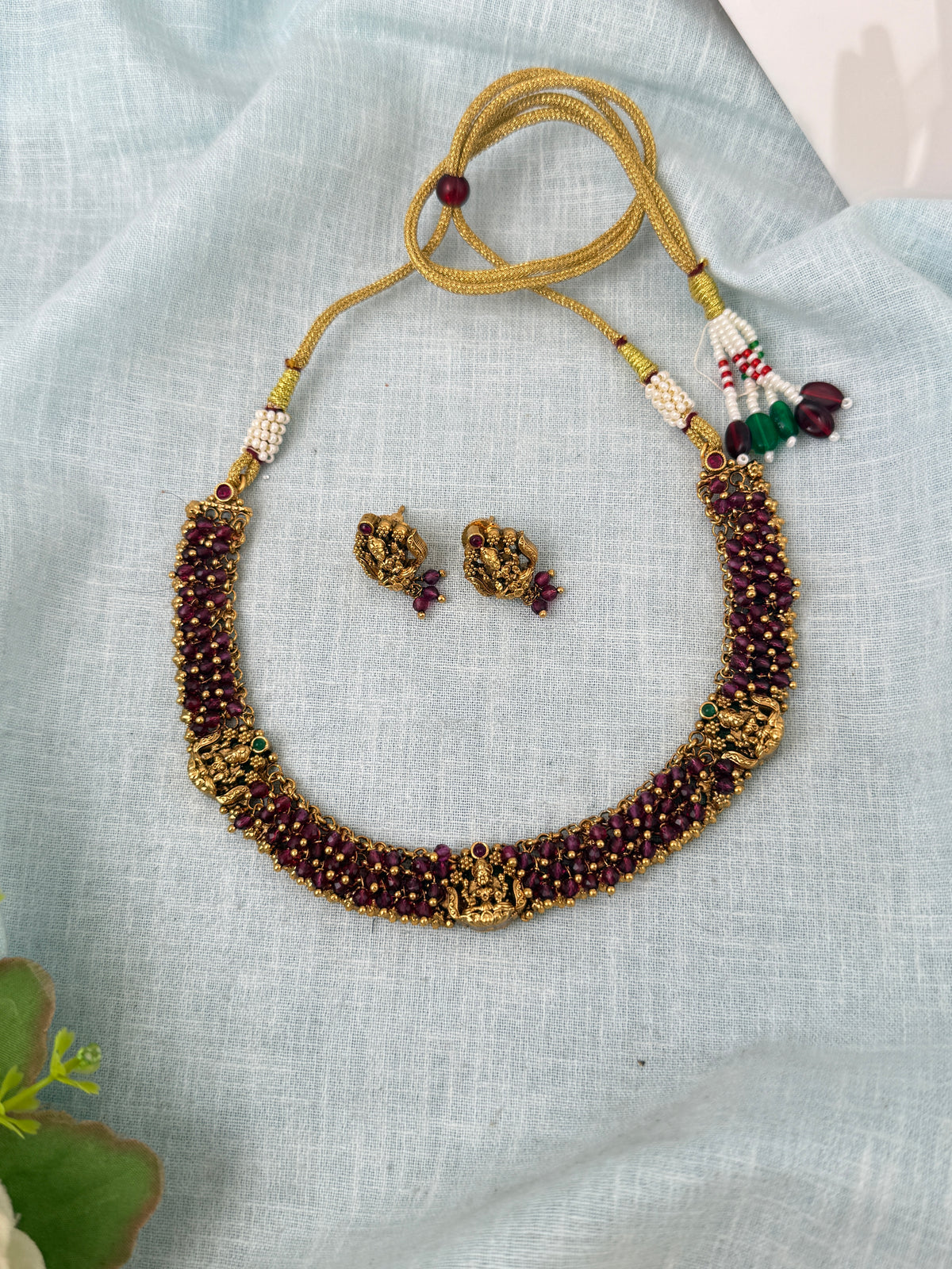 Antique Designer Necklace Lakshmi Short Set | N0944