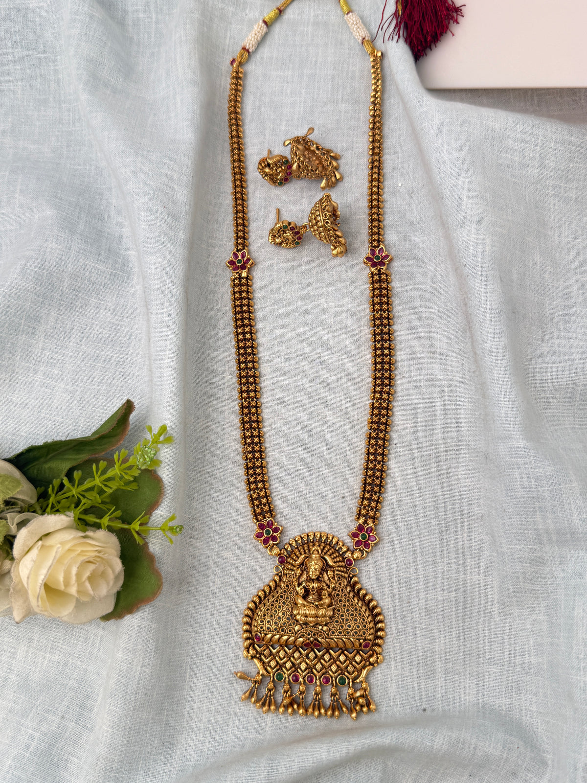 Antique temple necklace for women