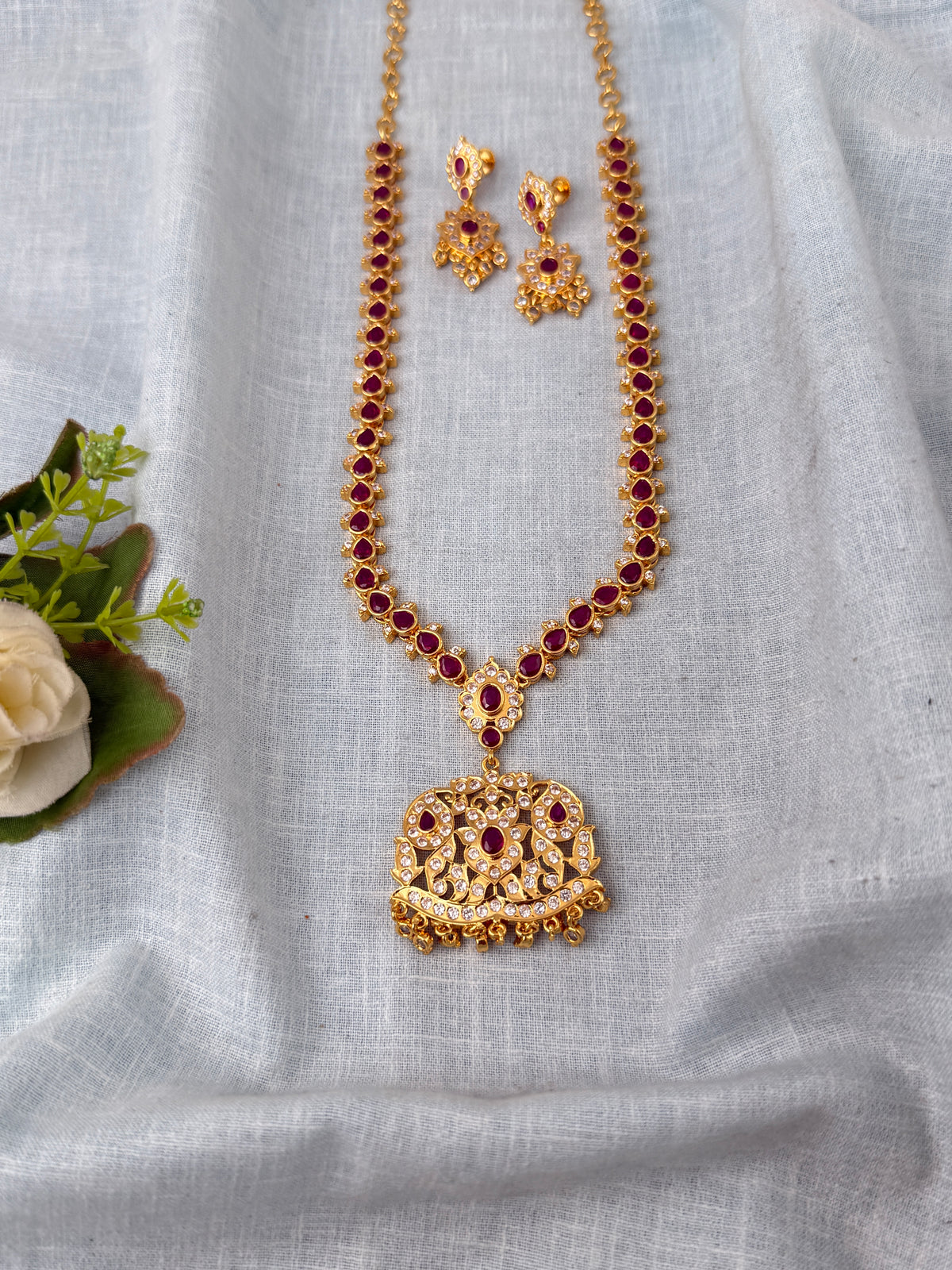 Antique Gold Like Stone Necklace Premium Short Set | N1094