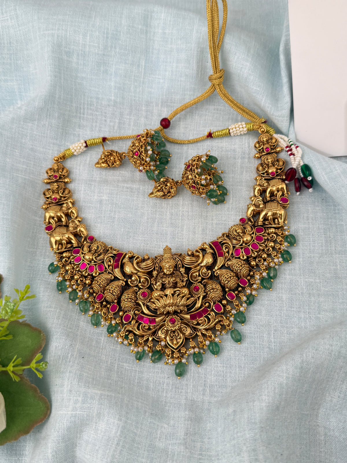 Antique temple necklace for women