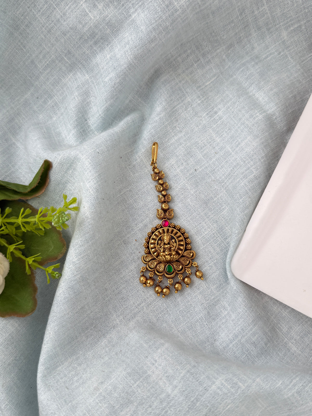 Bridal maang tikka for women