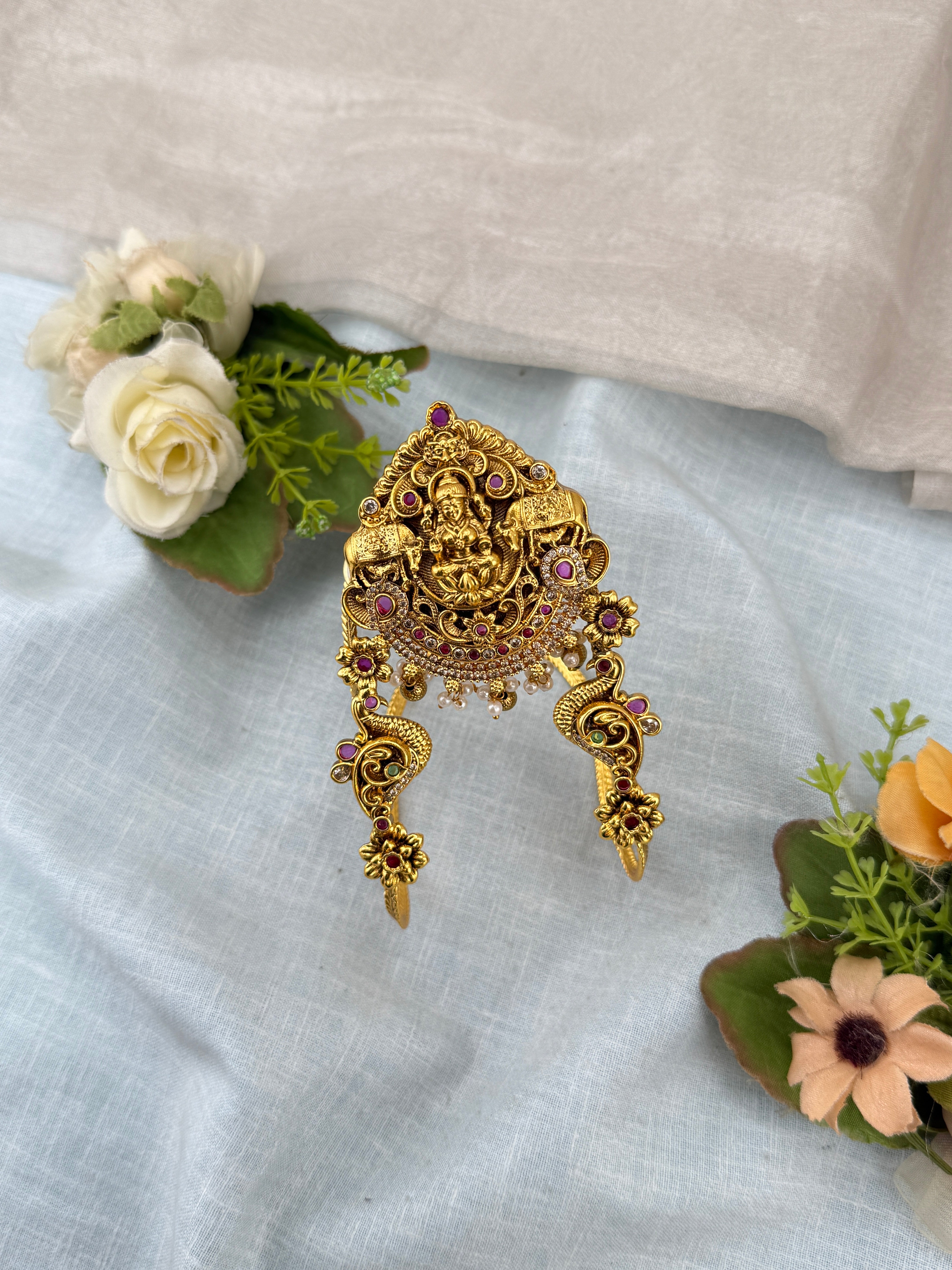 Maang tikka, maang teeka, matha patti, bridal maang tikka