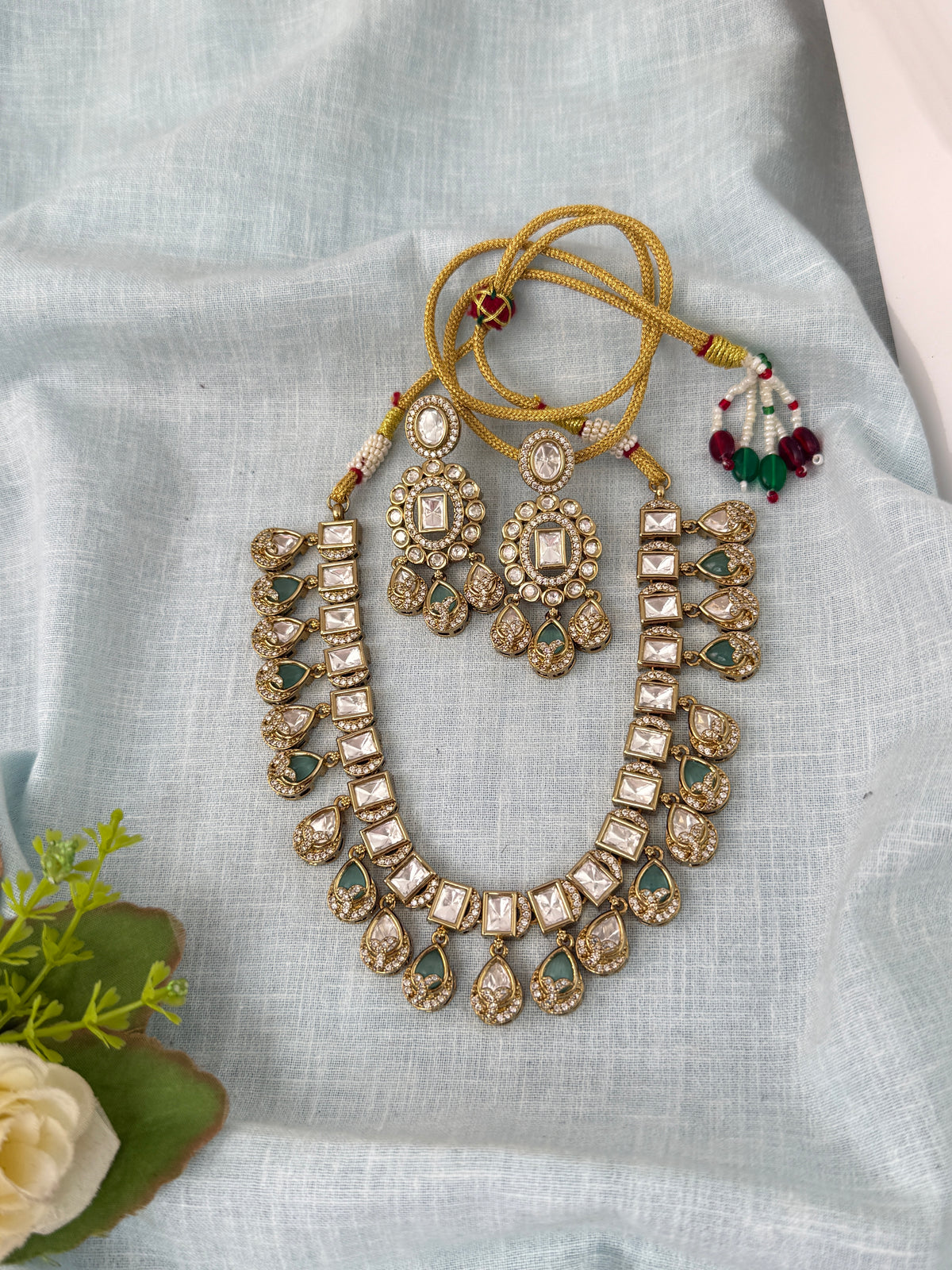 Traditional Kundan necklace for women