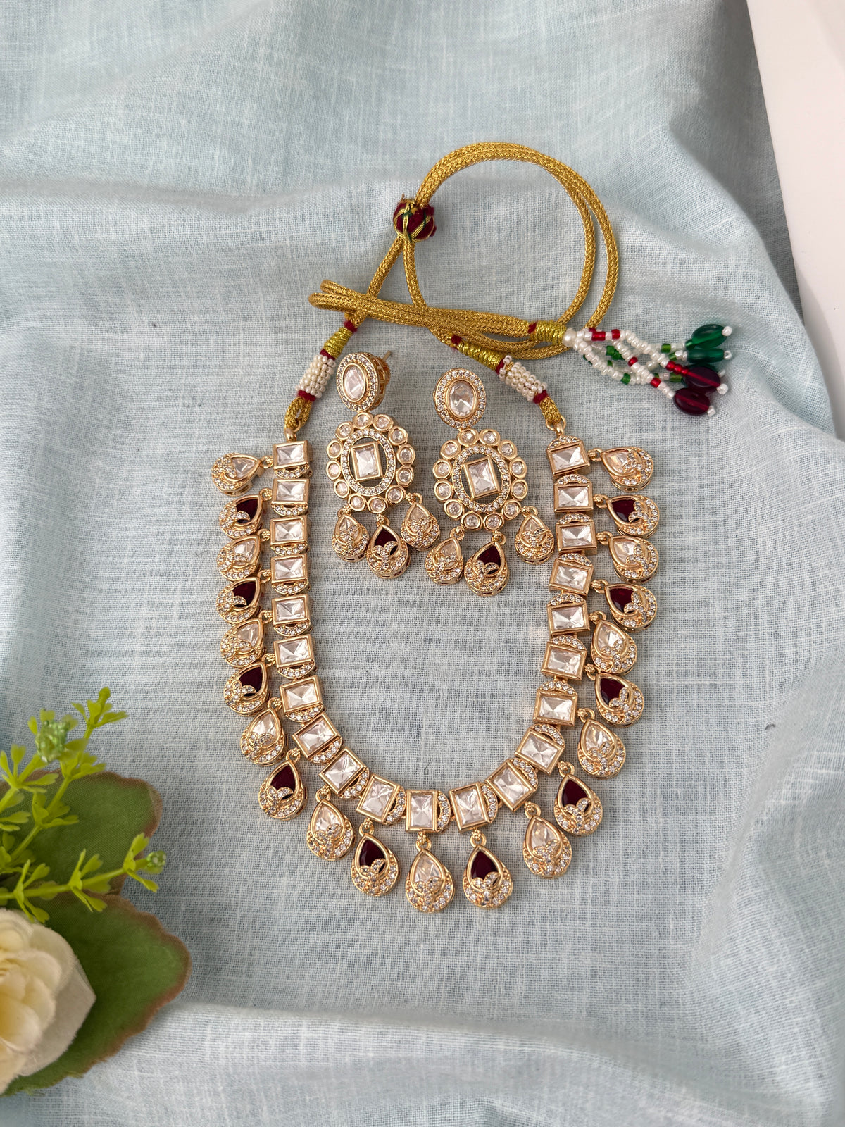 Traditional Kundan necklace for women