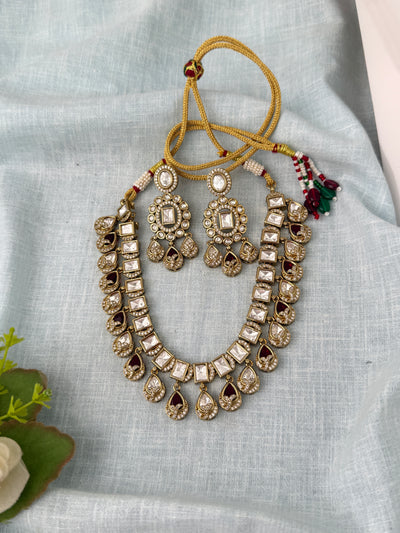 Traditional Kundan necklace for women