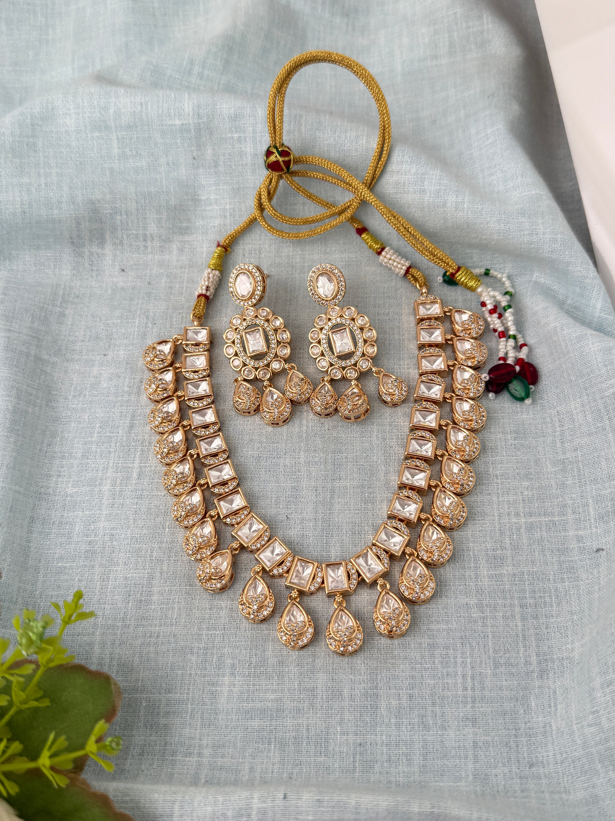 Traditional Kundan necklace for women