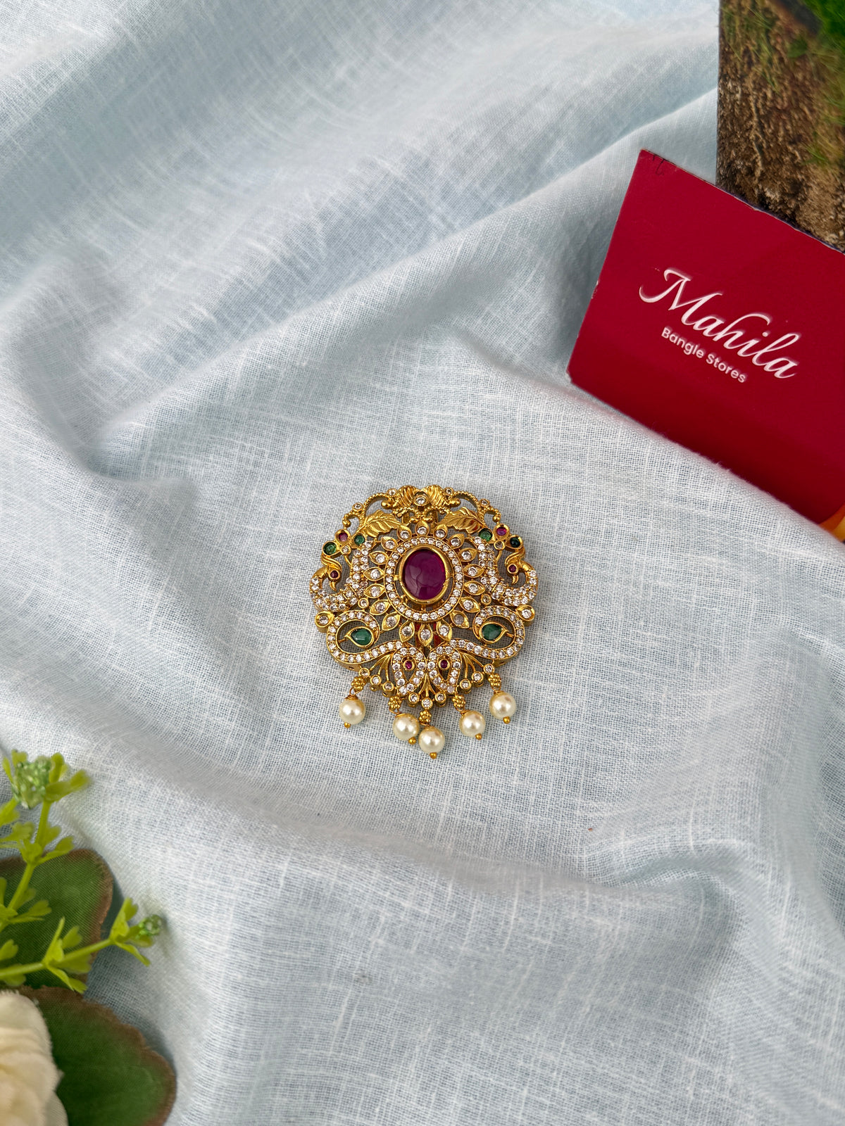 Traditional Jade Bille hair accessory for women