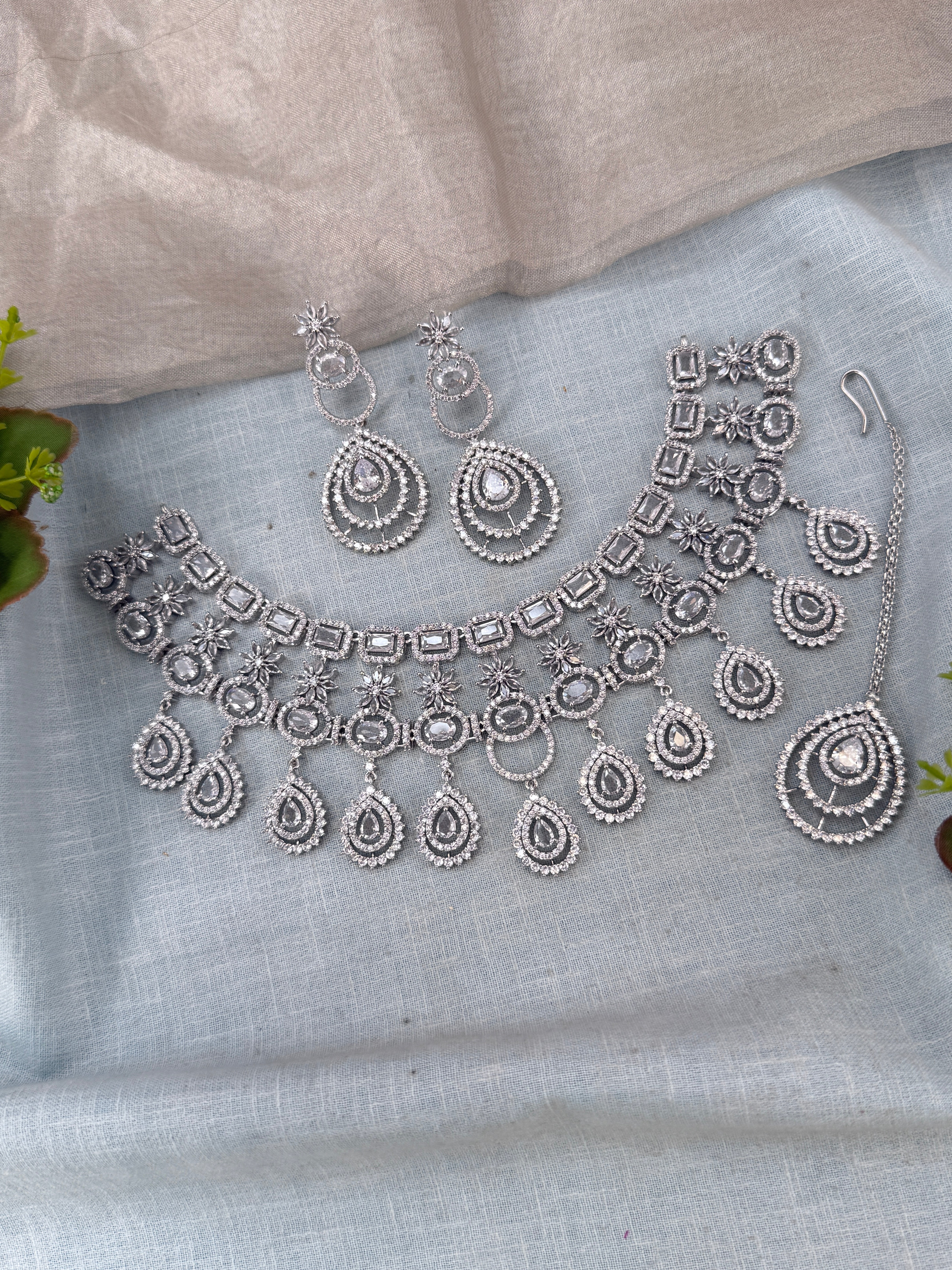 Designer Stone Short Necklace Set 831
