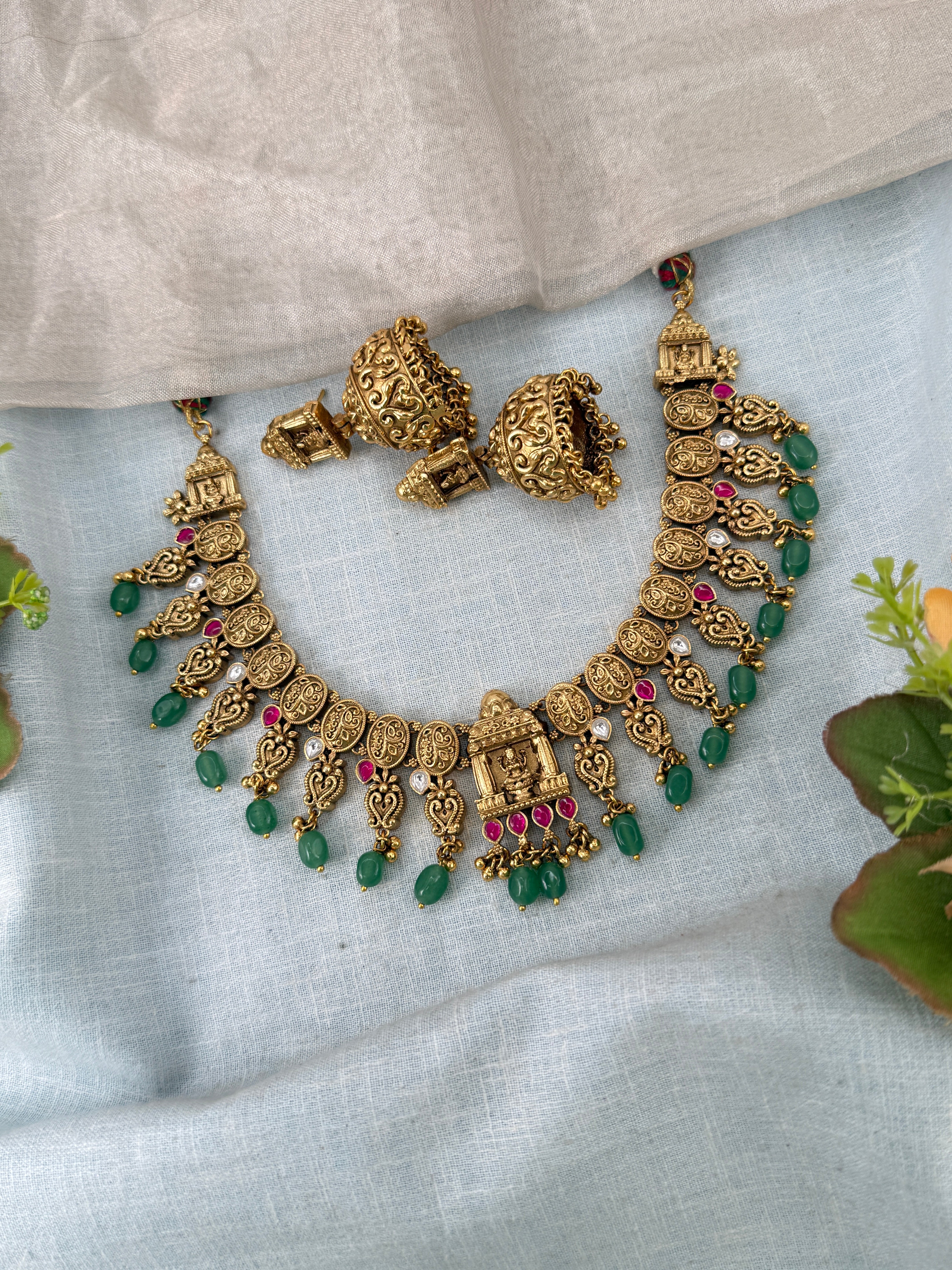 Royal Antique Lakshmi Short Necklace Set 187