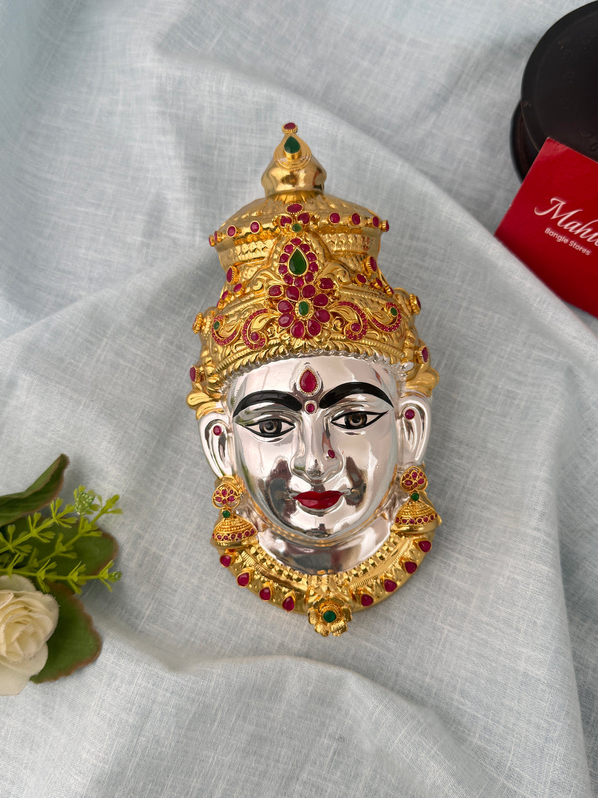 Lakshmi Devi Idol Pure Brass 6 Inches 004