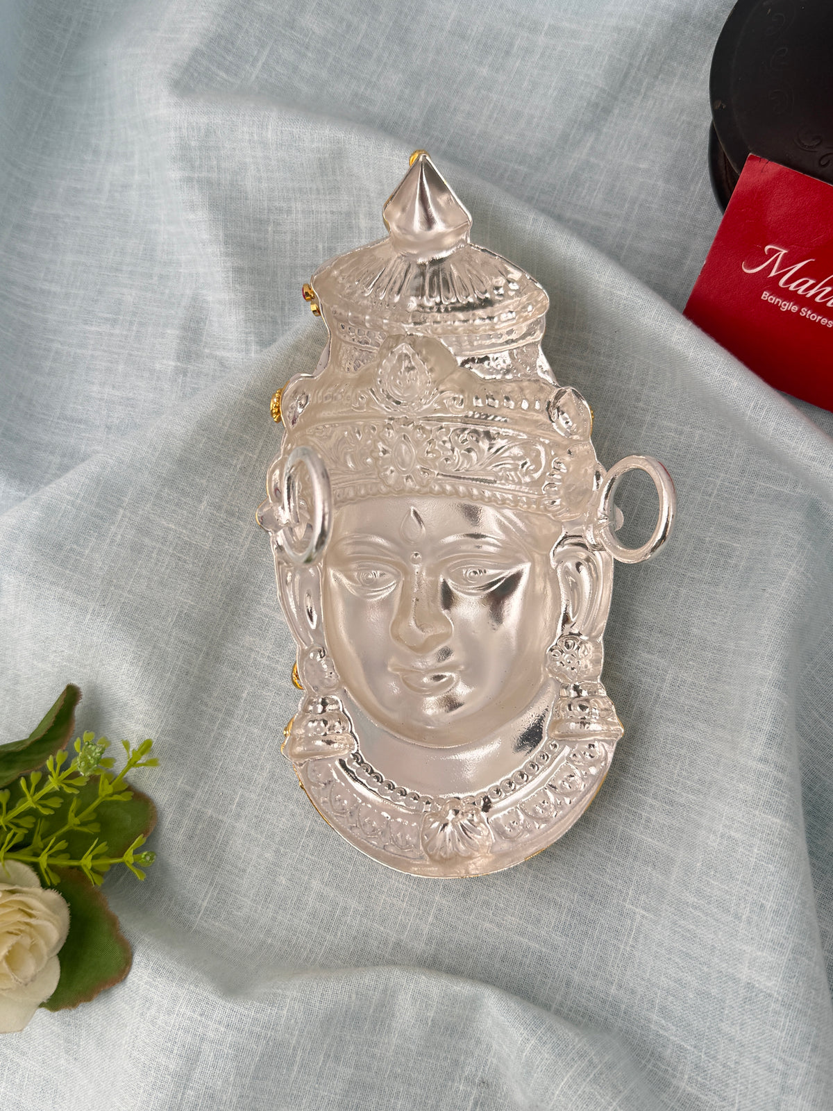 Lakshmi Devi Idol Pure Brass 6 Inches 004