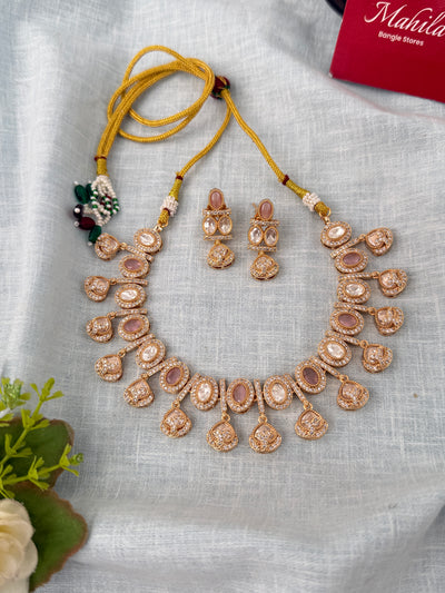 Traditional Kundan necklace for women