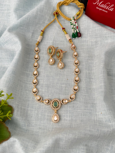 Traditional Kundan necklace for women