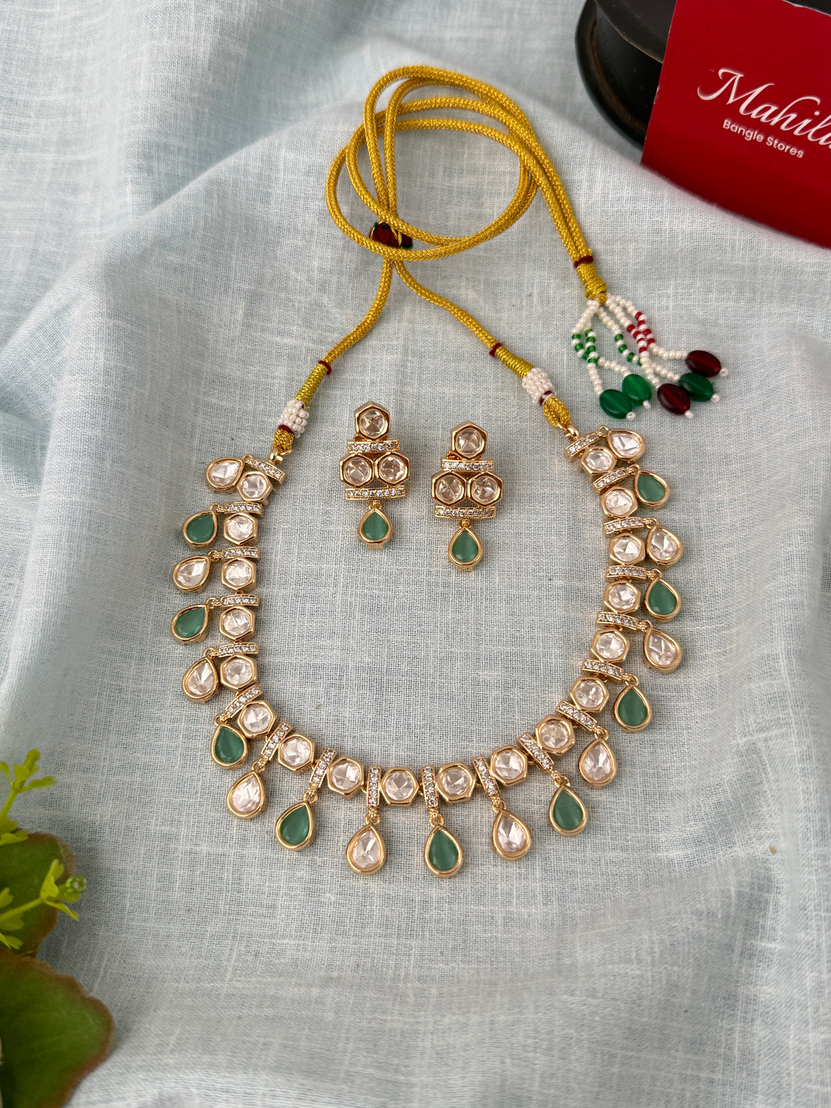 Kundan Designer Necklace Premium Short Set | N0907