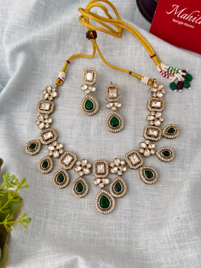 Kundan Designer Necklace Premium Short Set | N0993