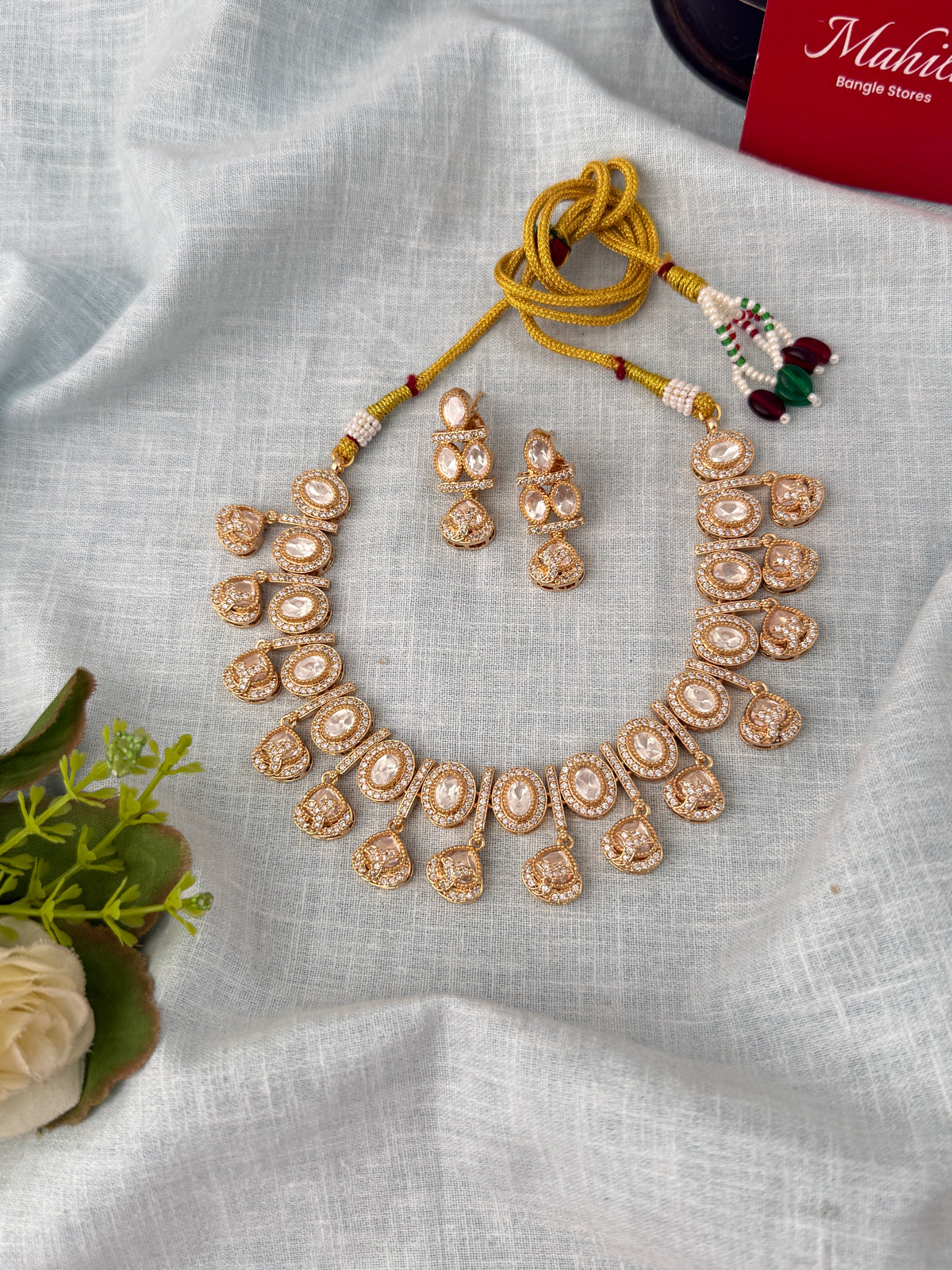 Traditional Kundan necklace for women
